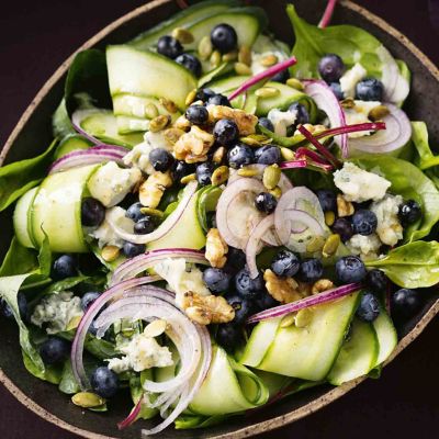 Blueberry, Blue Cheese & Walnut Salad
