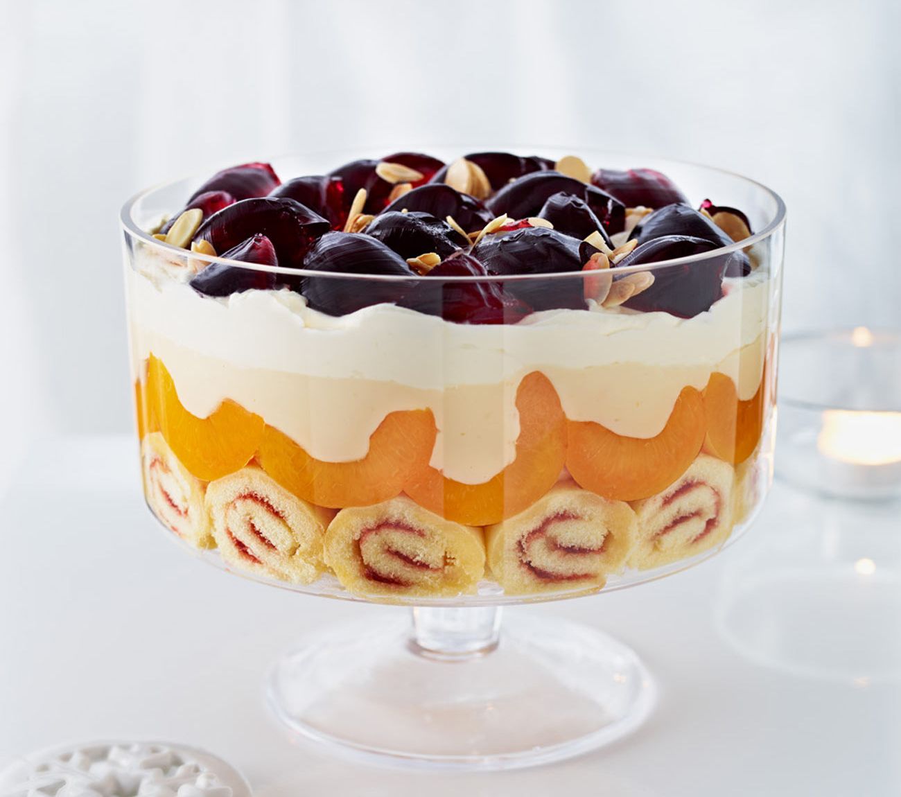 300ml thickened cream, whipped