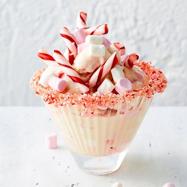 Candy Cane Ice-Cream Sundaes