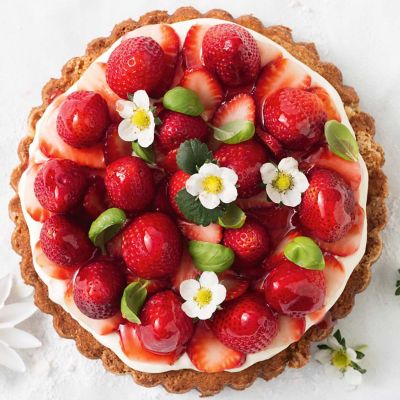 Strawberry Buttermilk Cake