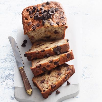 Moist Choc-Chip Banana Cake