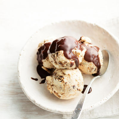 Leftover Easter Bun Ice-Cream With Easter Egg Sauce