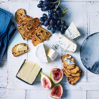 Toasted Hot Cross Bun Cheese Board Crackers