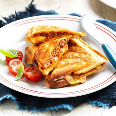 Cheesy Bolognese Jaffles