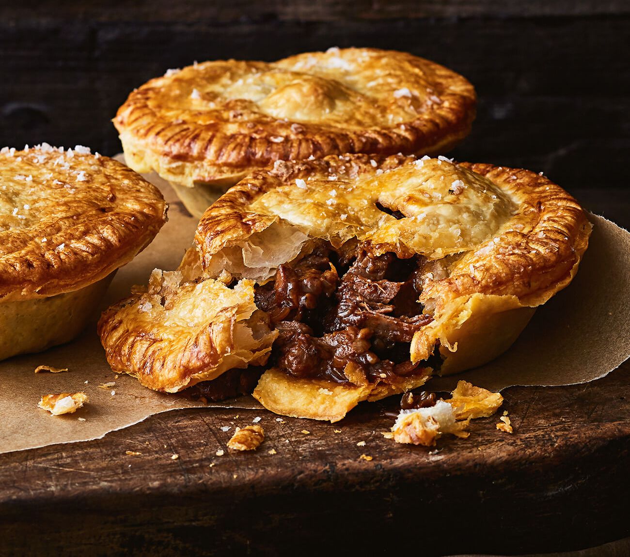 Classic Meat Pie recipe with step-by-step photos