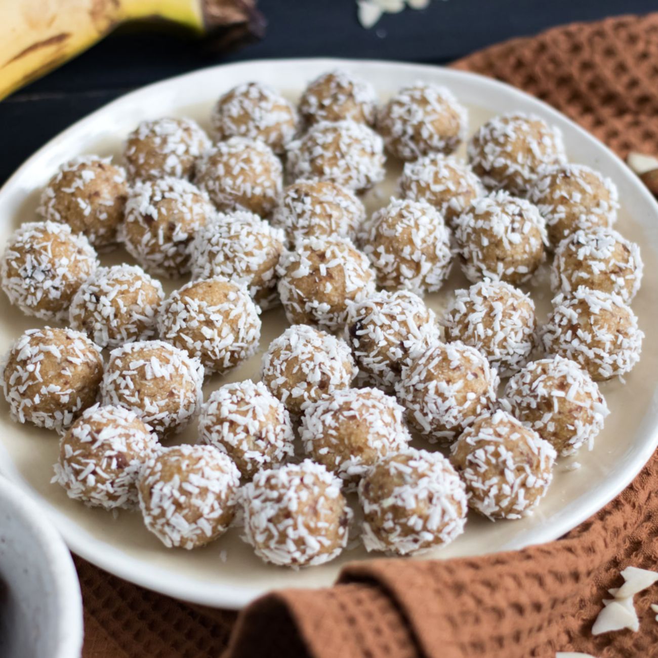 Banana And Oat Bites