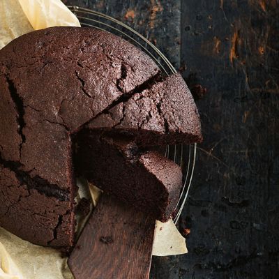 Moist Chocolate Cake With Dried Cranberries