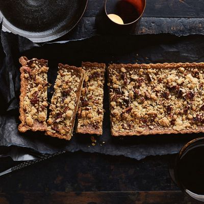 Sweet Potato Pie With Pecan Crumble
