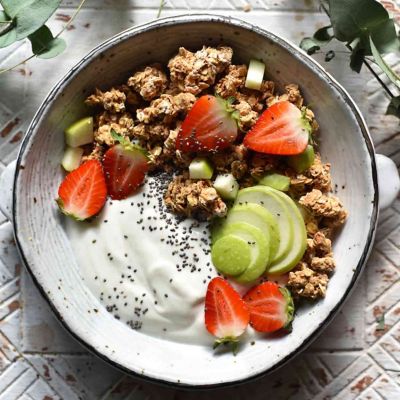 Apple Berry Brekkie Bowl