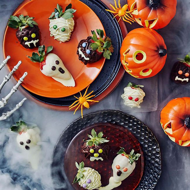Chocolate Strawberry Ghosts And Monsters
