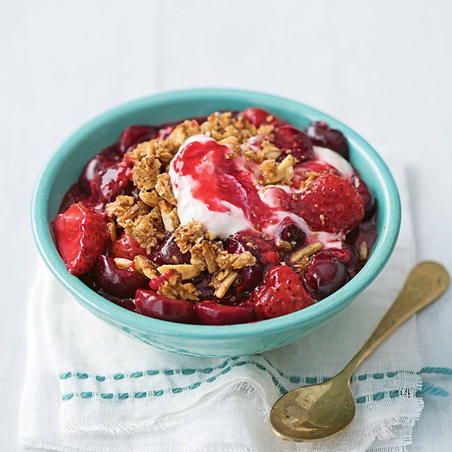 Berry Cherry Crumble