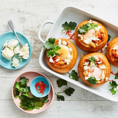 Bread Roll Shakshuka