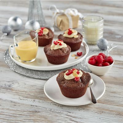 Chocolate Puddings With Sherry Raisins