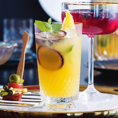 Passionfruit & Pineapple Spritzer