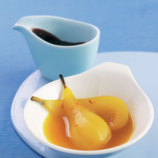 Saffron Pears With Chocolate