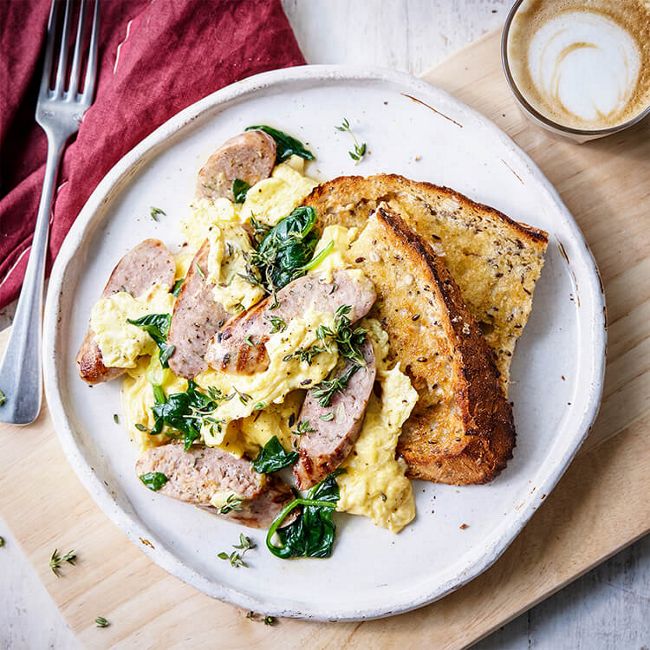 Scrambled Eggs With Fried Sausage