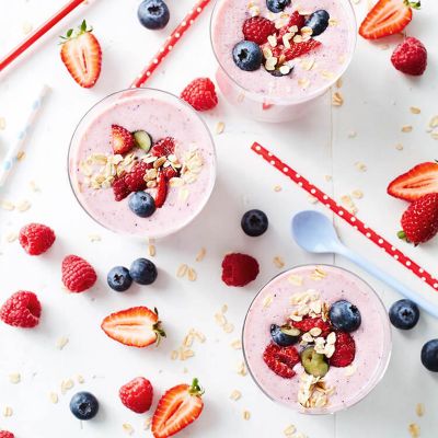 Breakfast Berry Smoothies