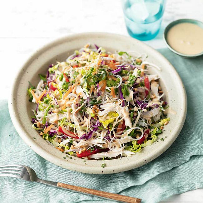 Chicken Noodle Salad With Peanut Dressing