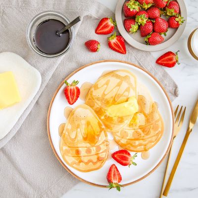 Easy Easter Egg Pancakes