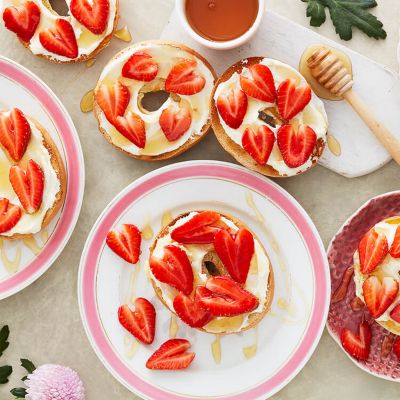 Strawberry Field Bagels