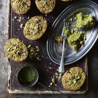 Matcha Tea & Pistachio Friands