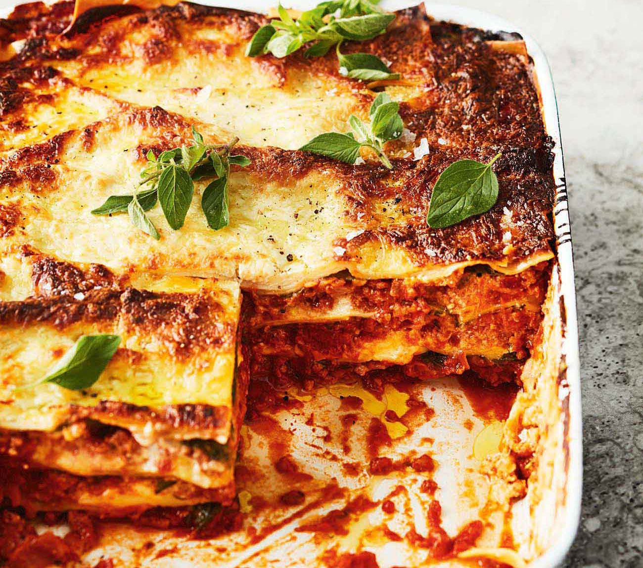 Traditional Family Friendly Lasagne Recipe