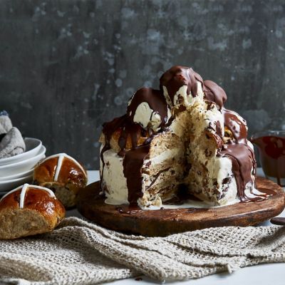 Hot Cross Bun Ice-Cream Layer Cake