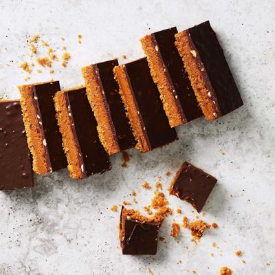 Peanut Caramel Slice