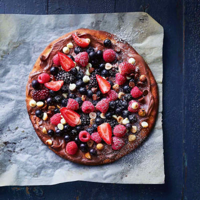 Chocolate Pizza With Berries