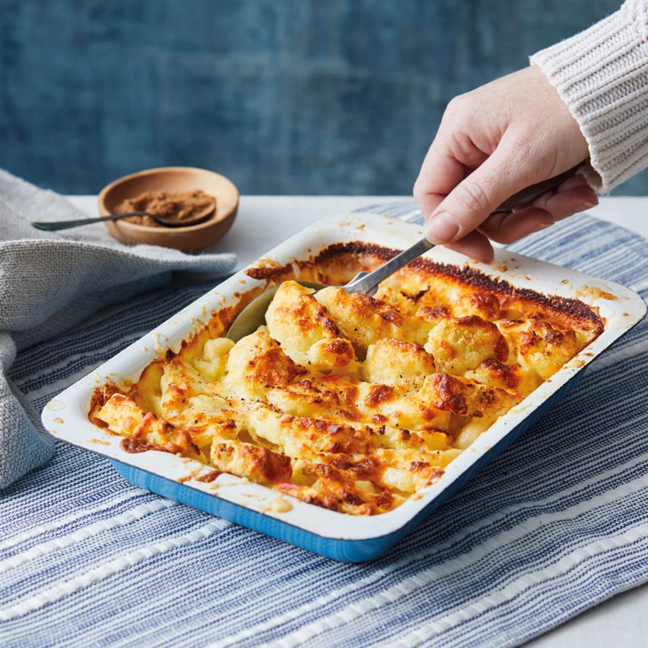 Baked Cauliflower Cheese