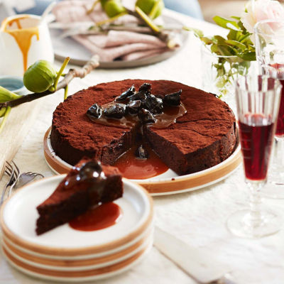 Chocolate & Prune Cake