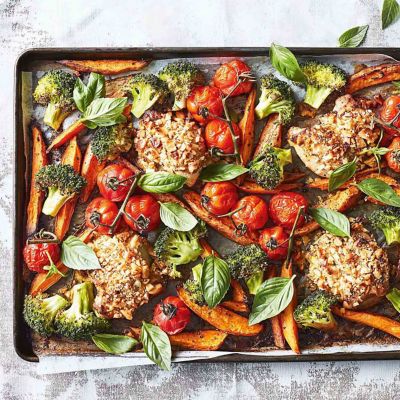 Macadamia-Crusted Chicken With Roasted Vegetables