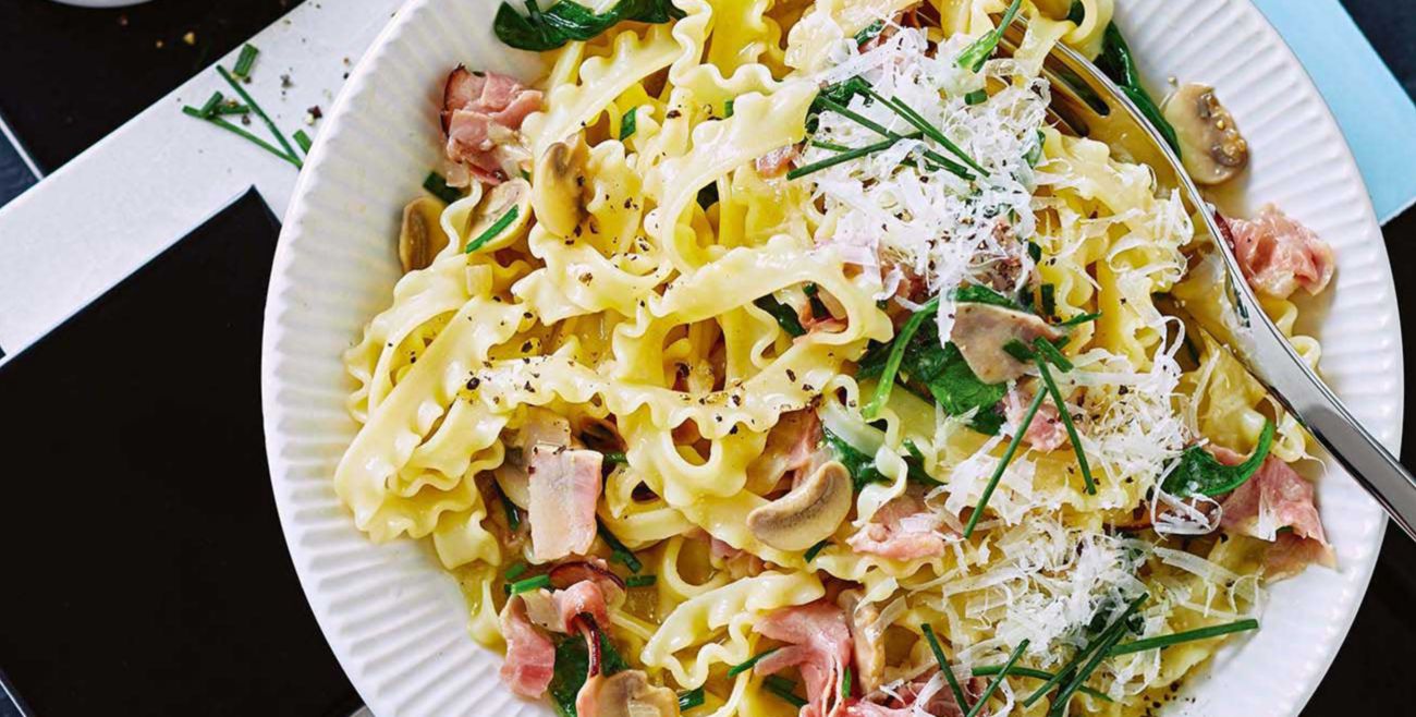 One Pot Ham Mushroom Pasta Recipe Woolworths