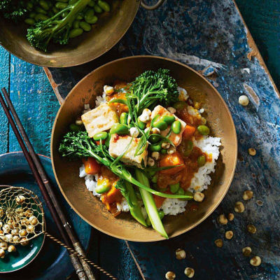 Mushroom & Broccolini Miso Curry With Crispy Tofu