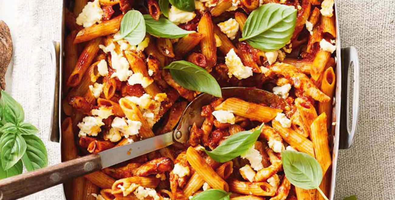 Spicy Chicken, Basil &amp; Feta Penne Recipe | Woolworths
