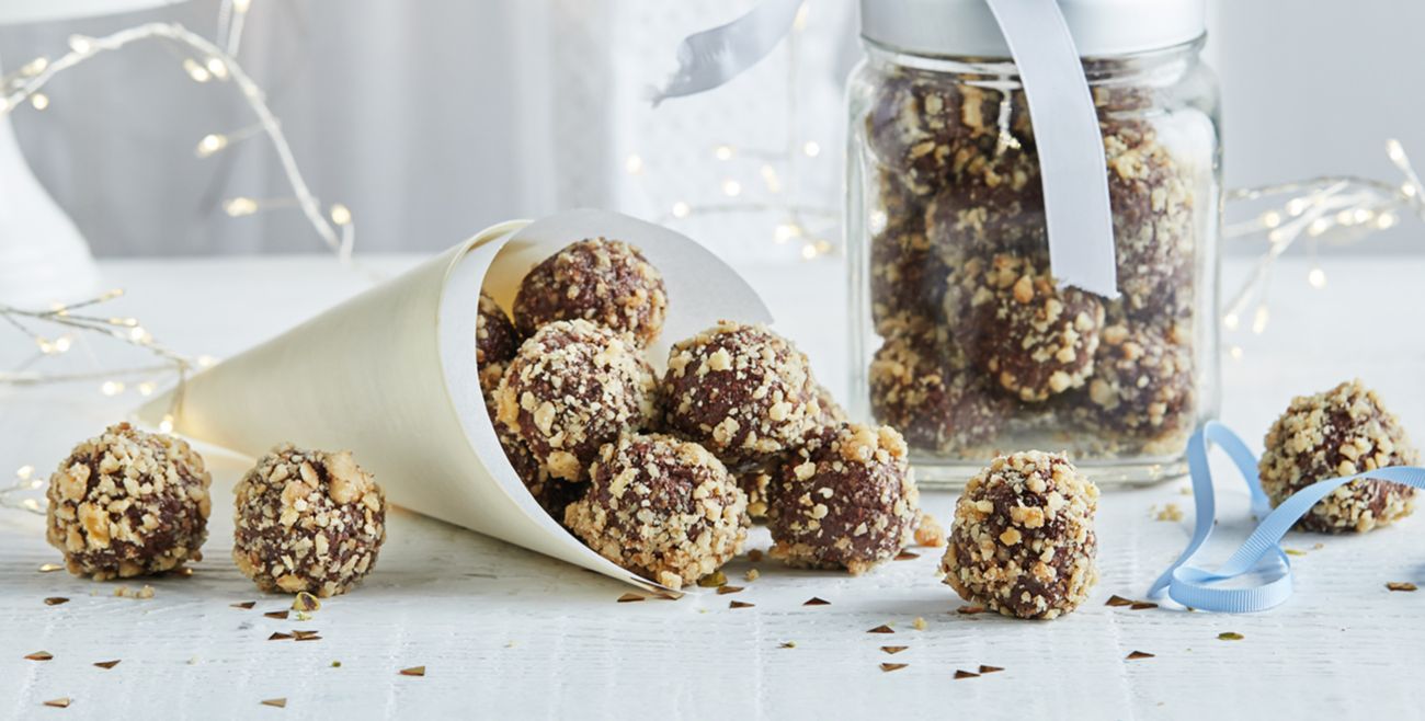 Gingerbread Rum Balls Recipe Woolworths