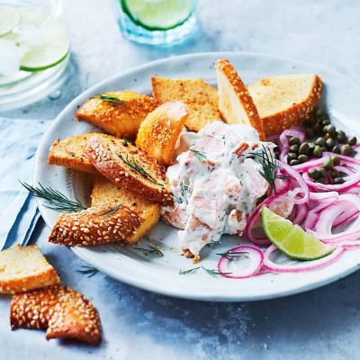Hot Smoked Salmon Dip With Bagel Crisps
