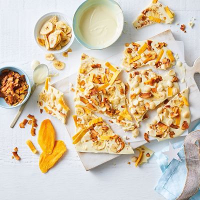 White Christmas Fruit & Nut Chocolate