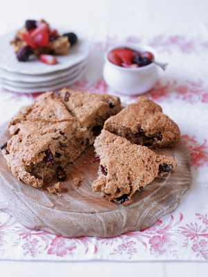 Cranberry Scones & Compote