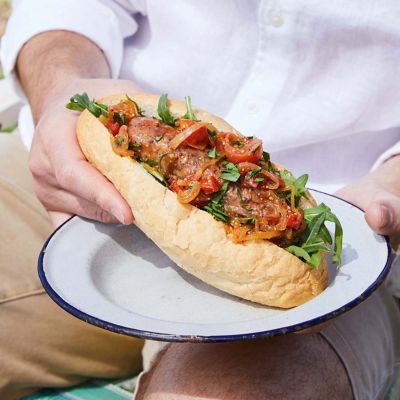 Sausages & Capsicum Relish Rolls