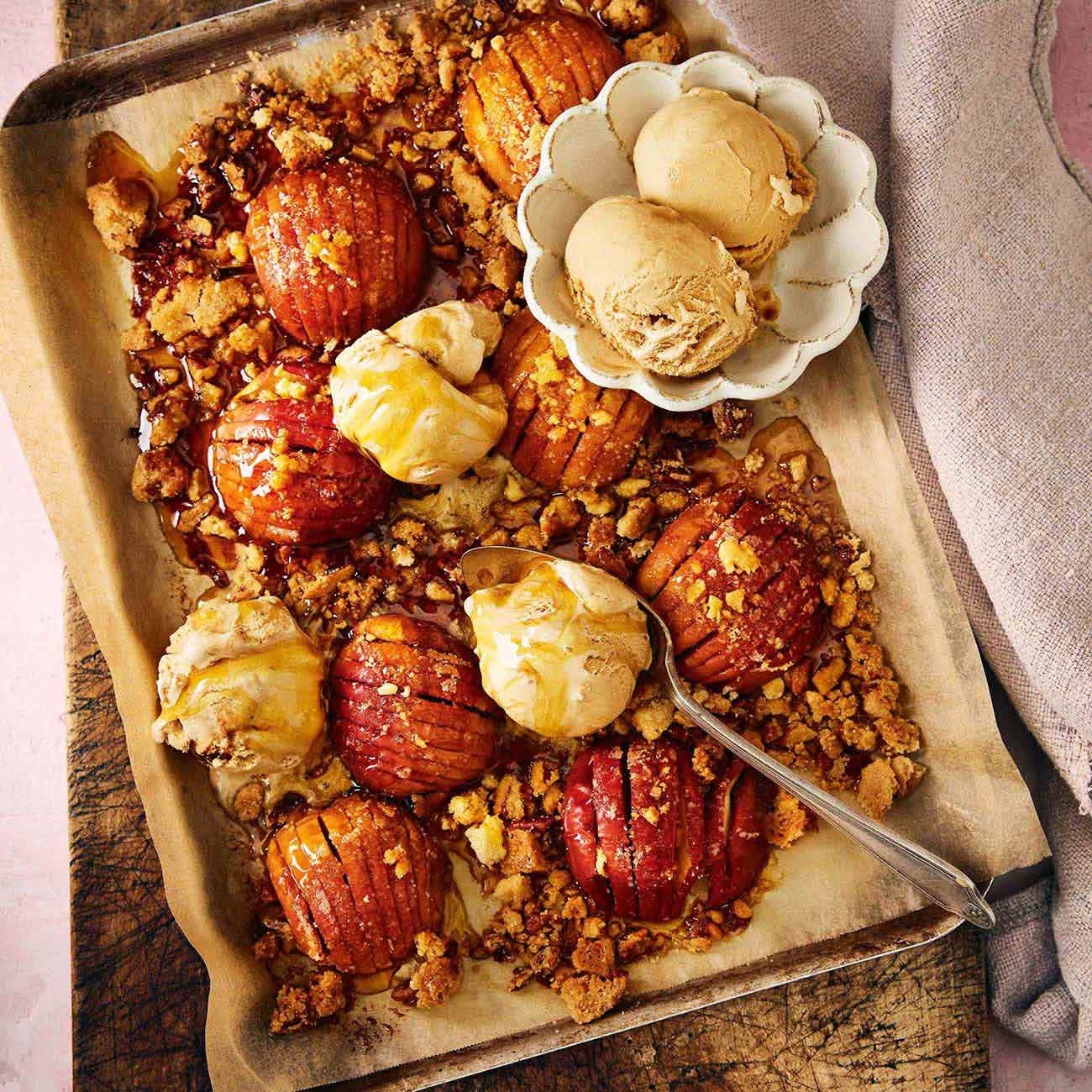 Hasselback apples with apple crumble