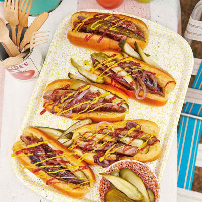 Cheeseburger Hot Dogs