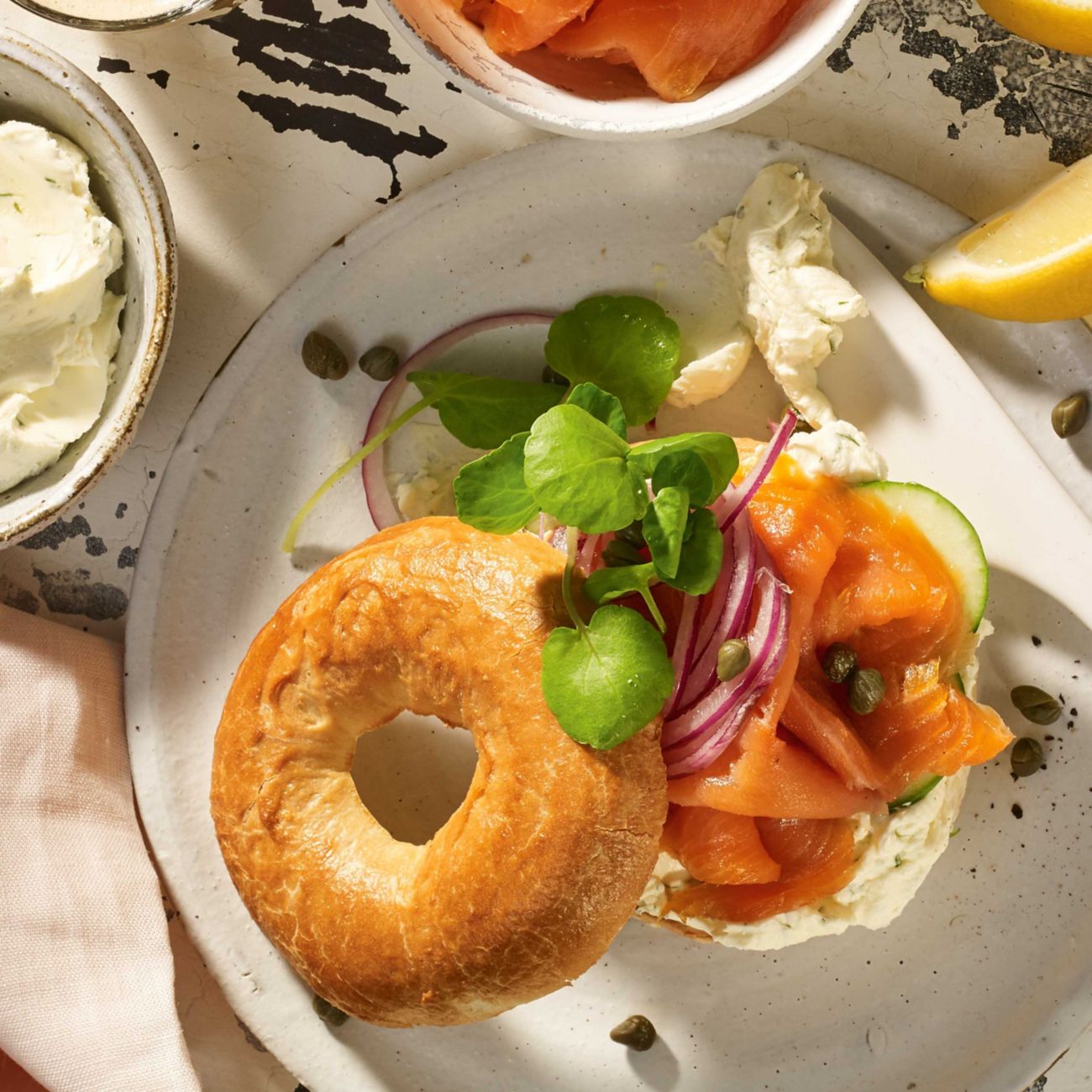 Smoked Salmon & Cream Cheese Bagel Recipe