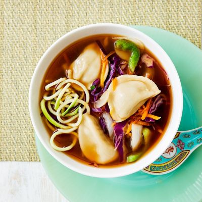 Fast Dumplings & Asian Vegetable Broth