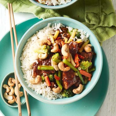Quick Chicken & Cashew Stir-Fry