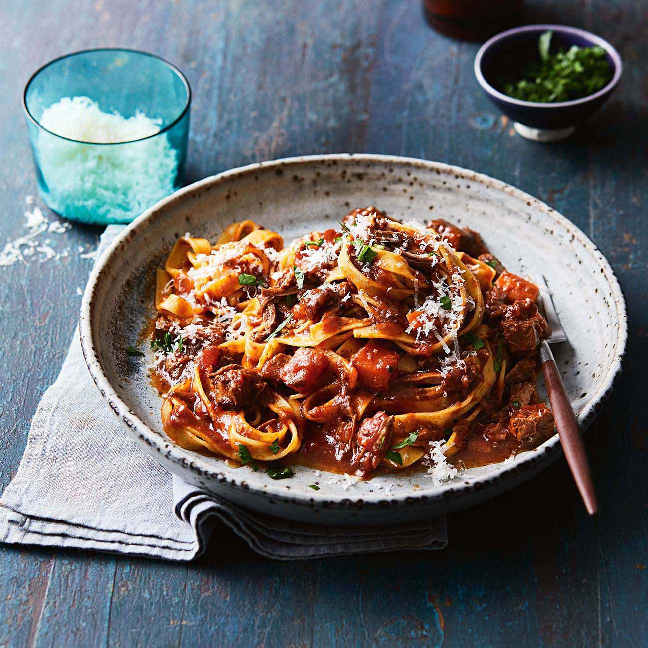 Slow Cooker Beef Ragu Recipe | Woolworths