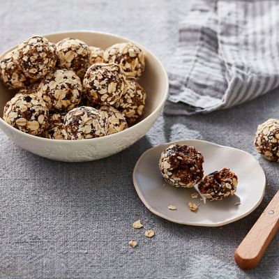Honey Oat Balls