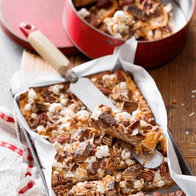 7 Layer Bars With Popcorn & Kit-Kat