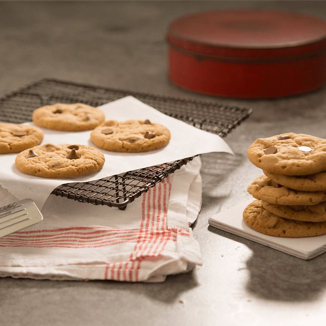 Soft & Chewy Choc-Chip Cookies