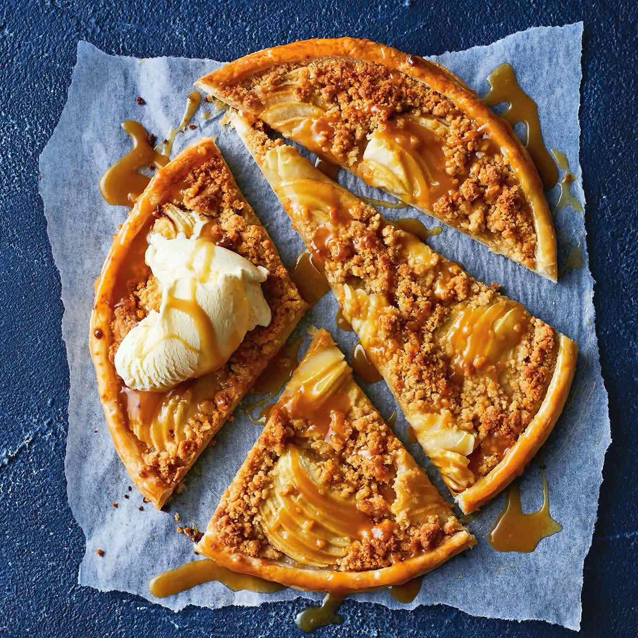 Salted caramel apple pie